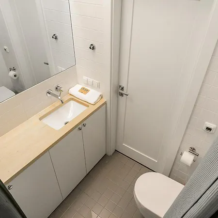 Warecka I Serviced * وارسو